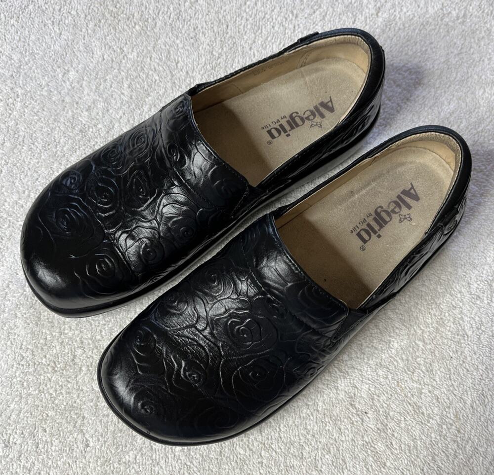 Allegria Women's 38 US 8-8.5 Black KEL-541 Leather Embossed Roses Flats